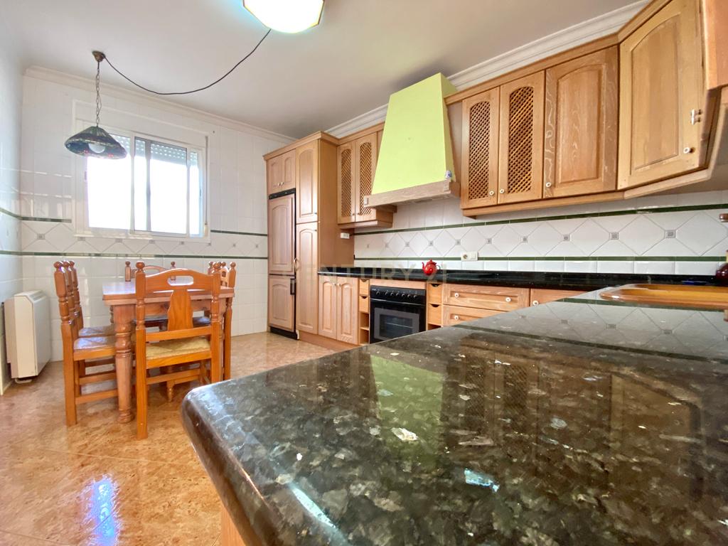 MORADIA DUPLEX EM DALIAS - Image 76