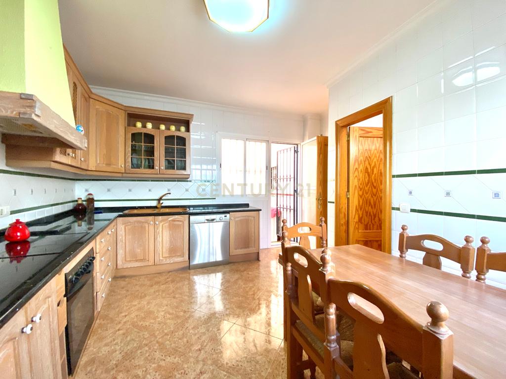MORADIA DUPLEX EM DALIAS - Image 77