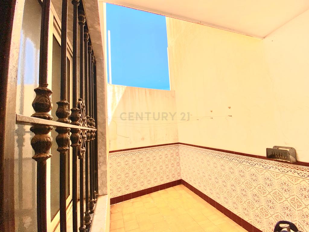 MORADIA DUPLEX EM DALIAS - Image 38