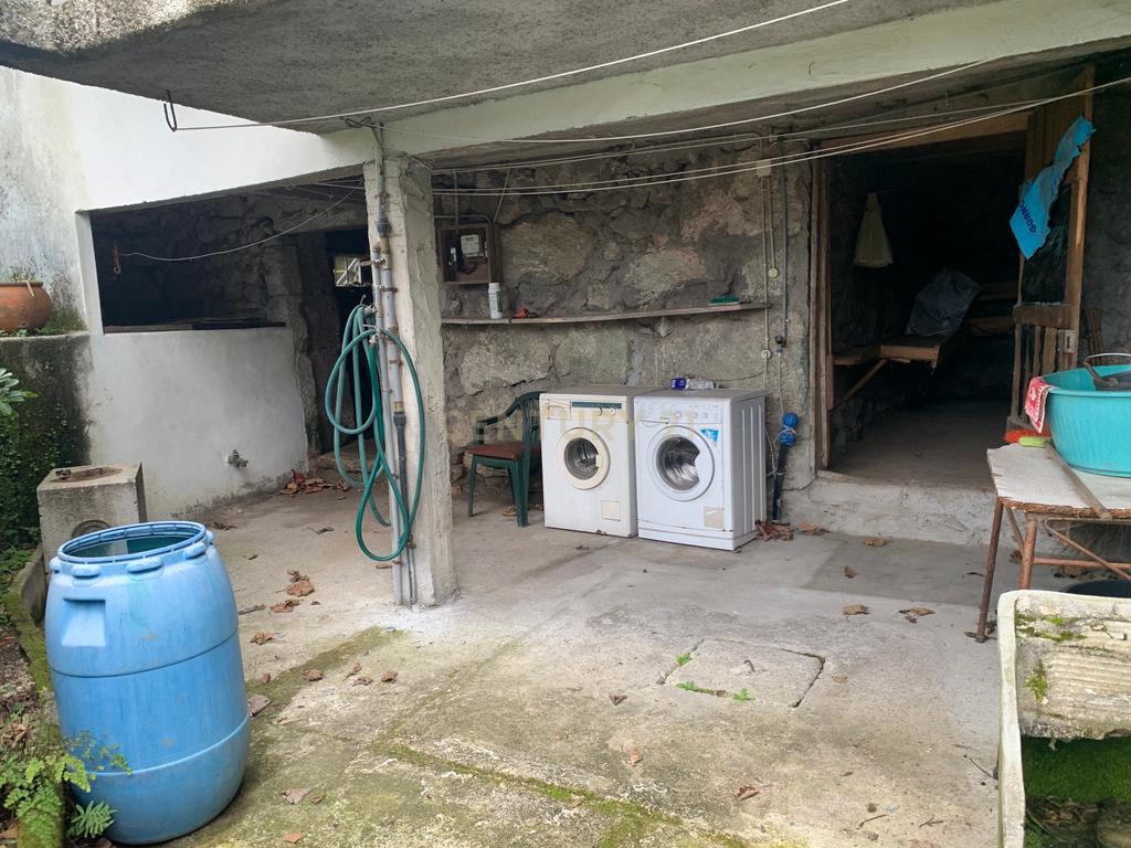 Casa Isolada em Póvoa de Lanhoso com Jardim e Garagem - Image 19