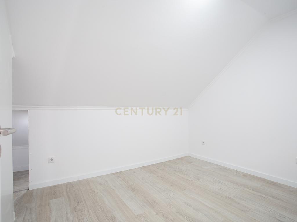 Moradia Remodelada no Barreiro - Image 31