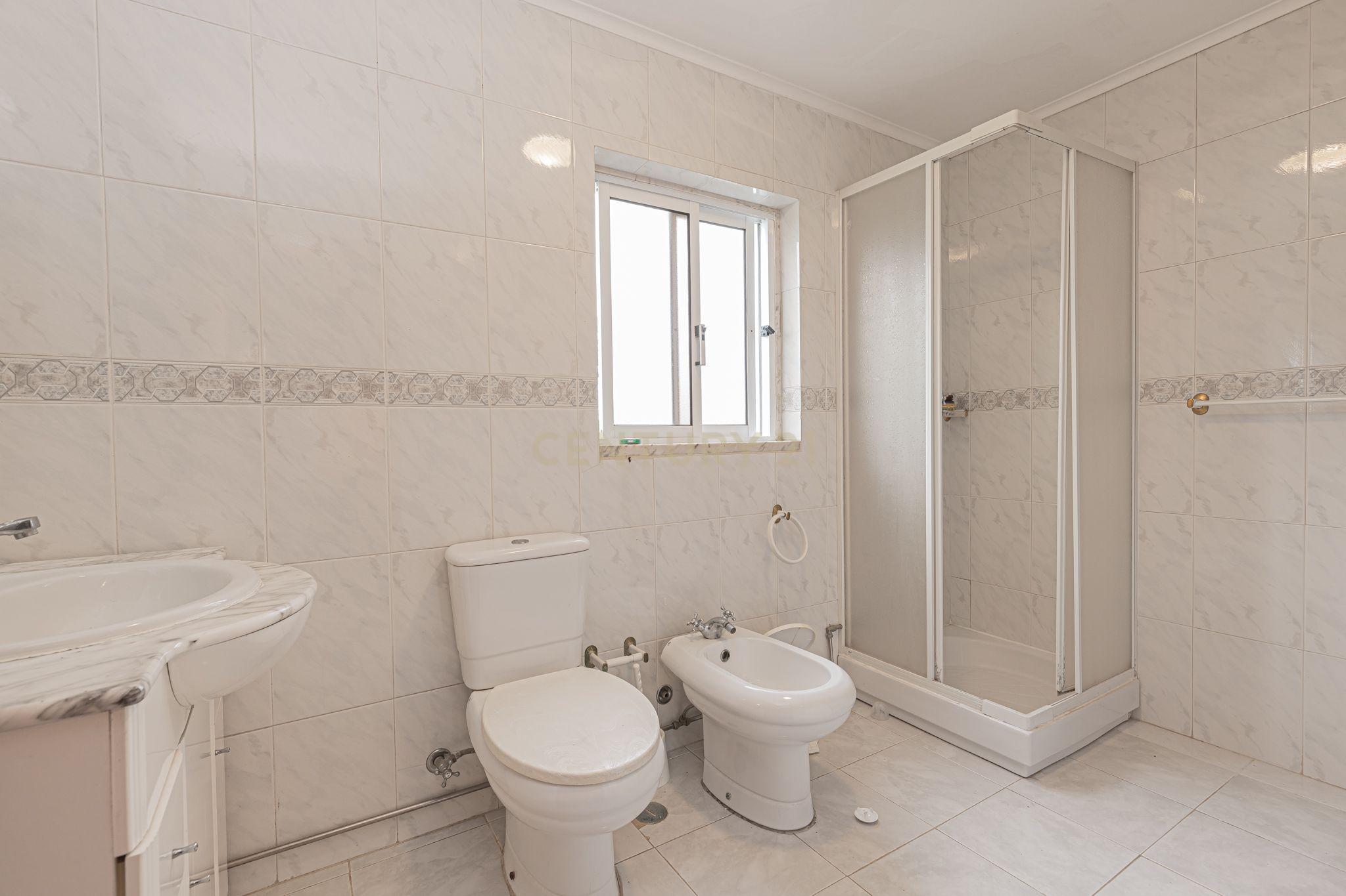 Moradia Isolada na verdizela em LOTE de 5060 m2 - Image 42