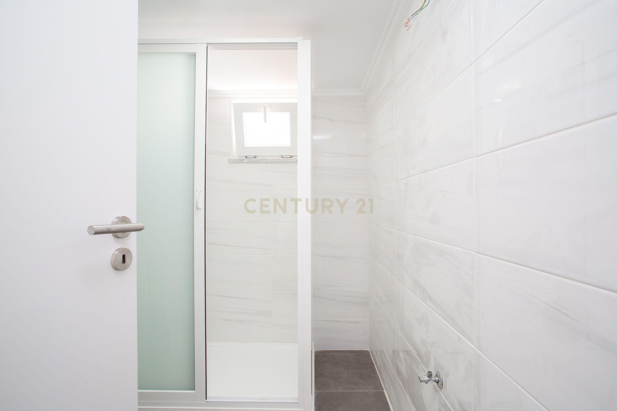 Moradia Remodelada no Barreiro - Image 22