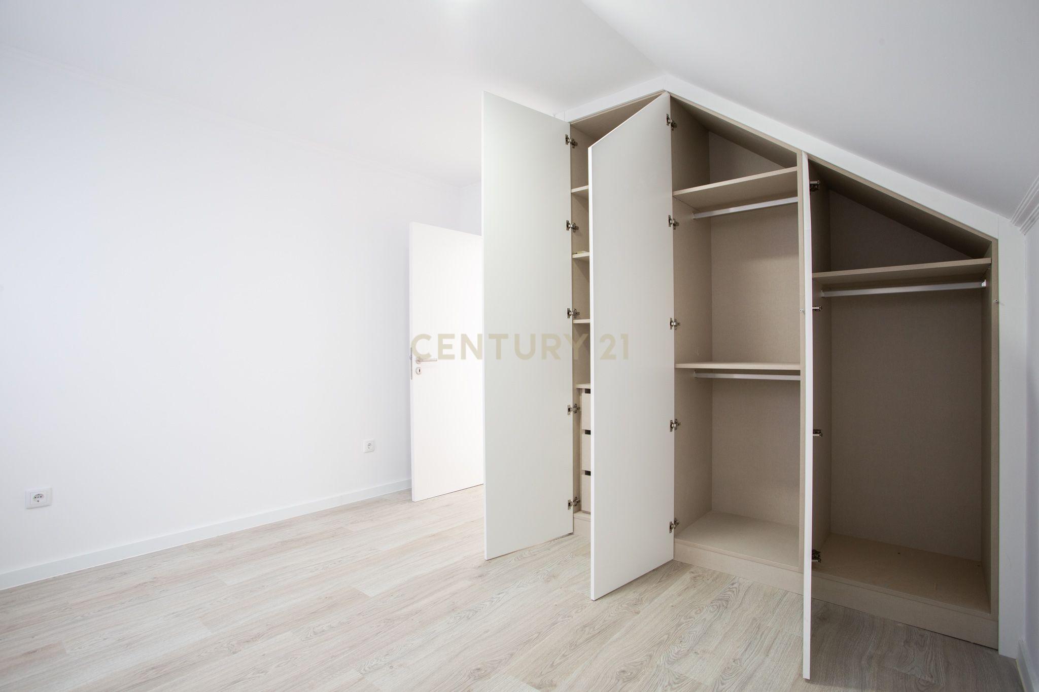 Moradia Remodelada no Barreiro - Image 40