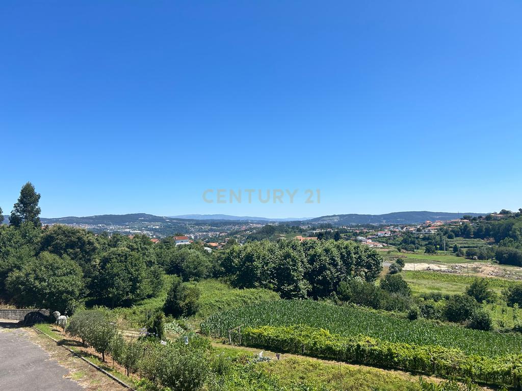**ESPECTACULAR MORADIA T4+1 EM PAREDES, COM RECHEIO INCLUIDO** - Image 18