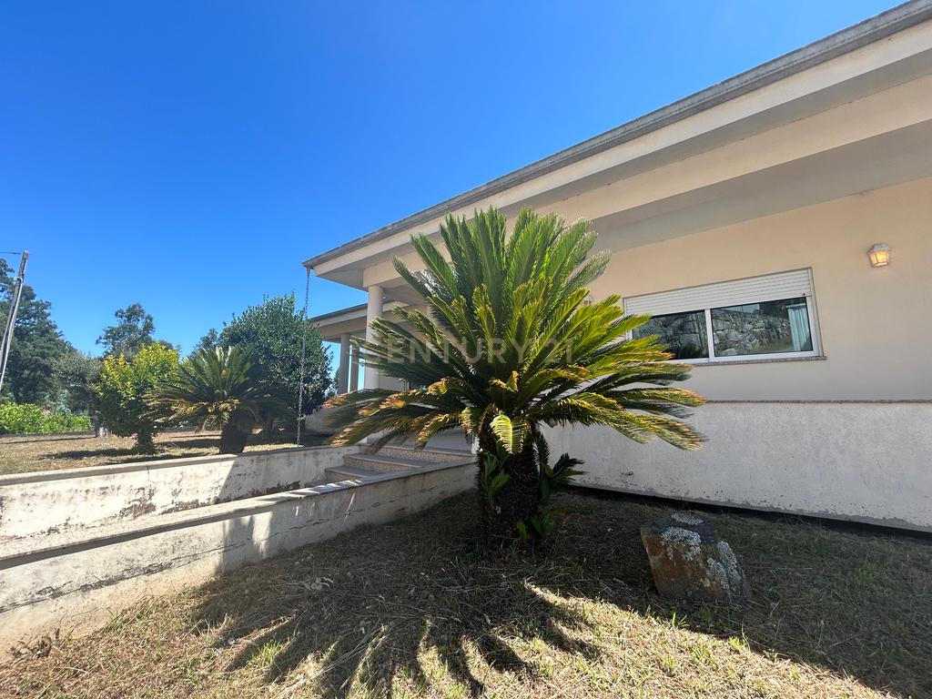 **ESPECTACULAR MORADIA T4+1 EM PAREDES, COM RECHEIO INCLUIDO** - Image 39