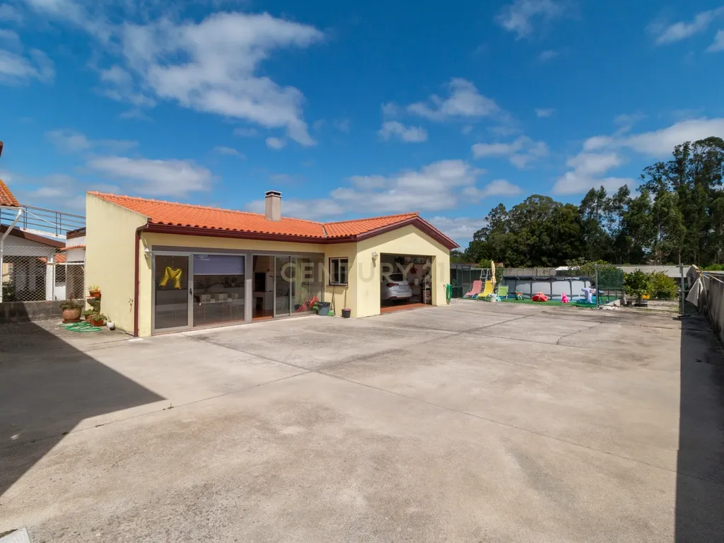 Moradia T4 na Marinha Grande - Image 26