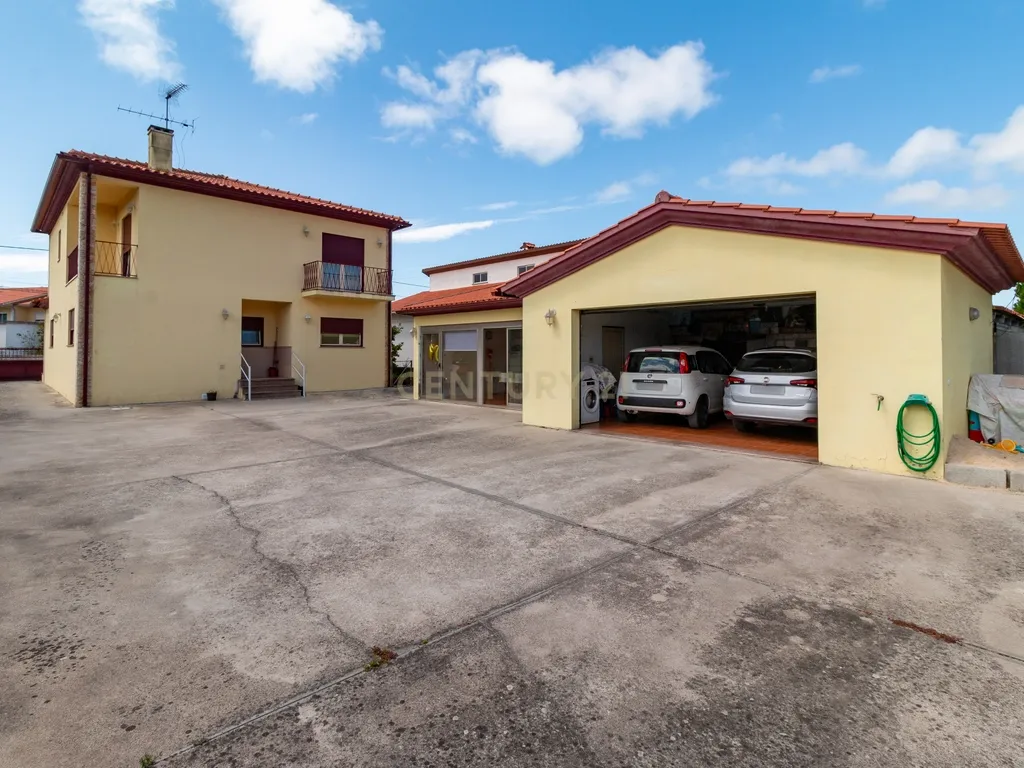 Moradia T4 na Marinha Grande - Image 25