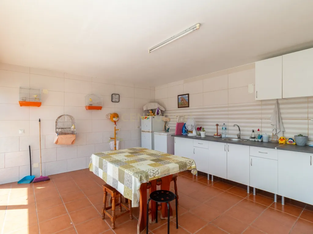 Moradia T4 na Marinha Grande - Image 28