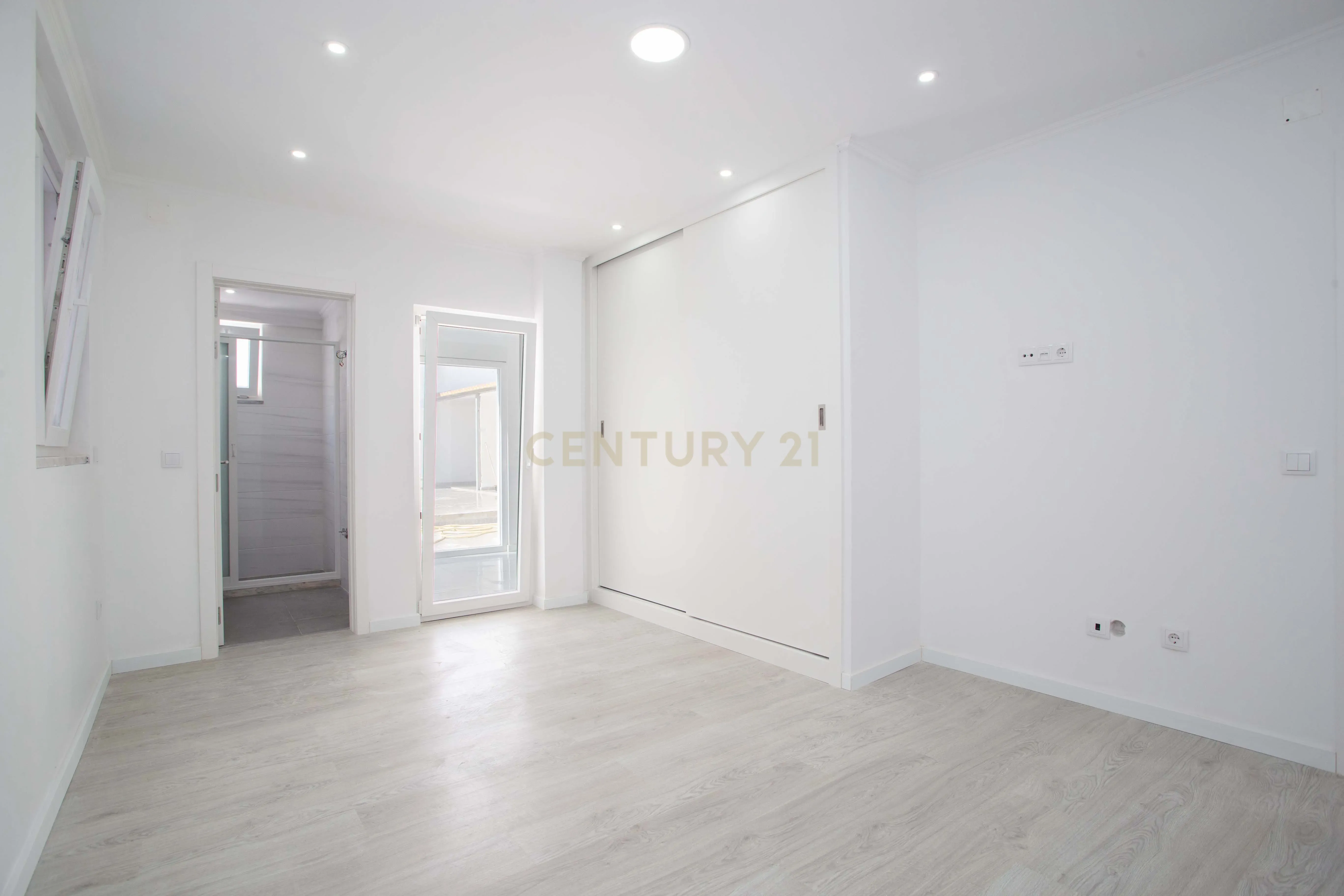 Moradia Remodelada no Barreiro - Image 21