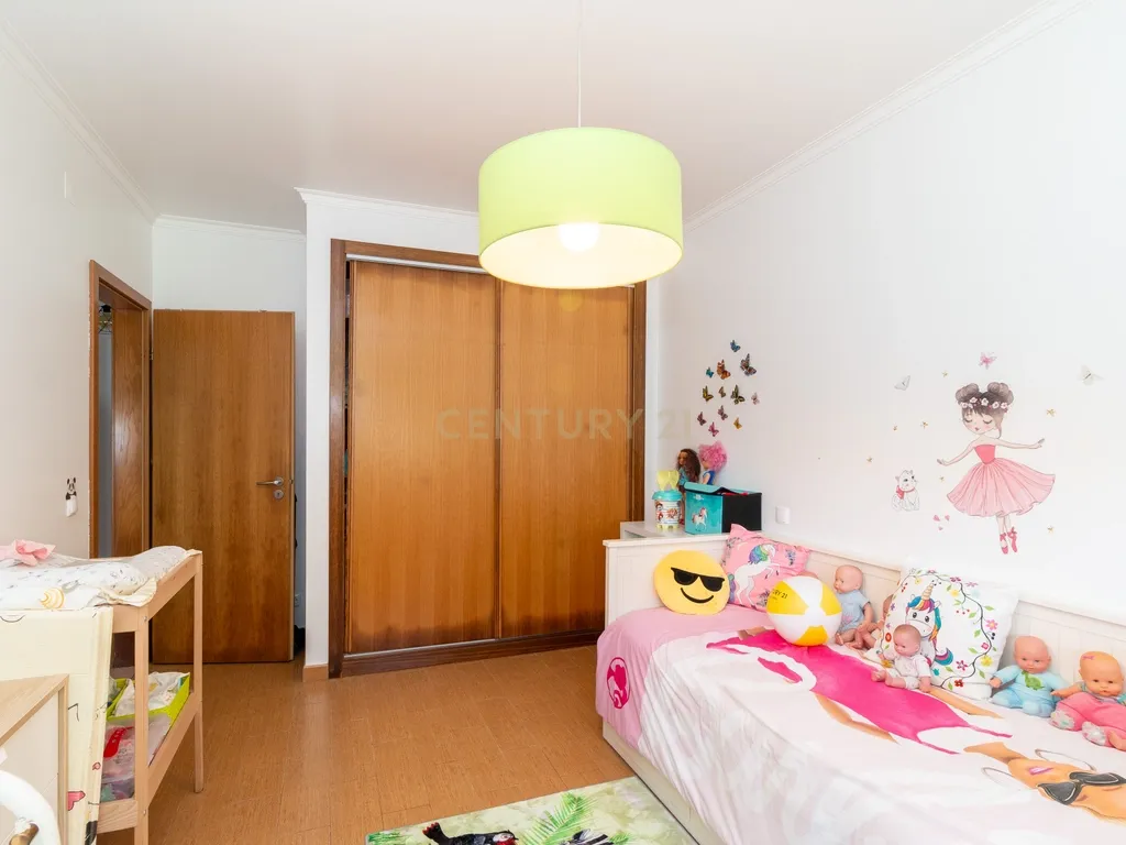 Moradia T4 na Marinha Grande - Image 10