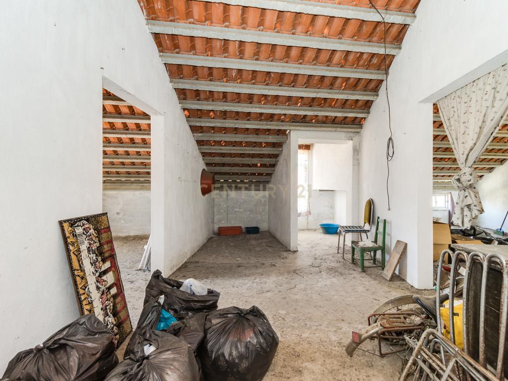 Moradia em Tolosa com 635m² e terreno com 1250m², para modernização total - Image 76