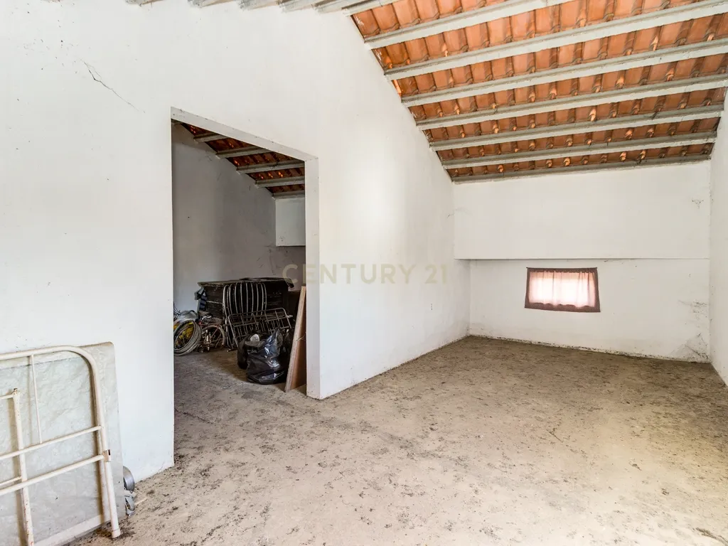 Moradia em Tolosa com 635m² e terreno com 1250m², para modernização total - Image 68