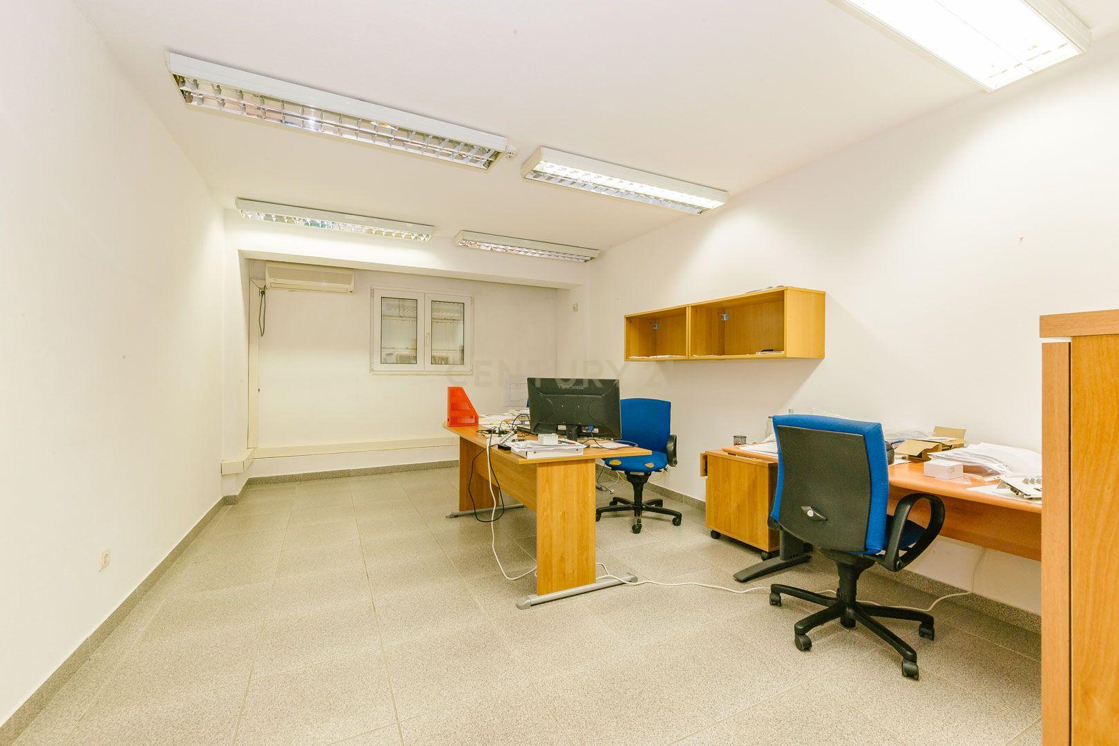 Armazém Industrial com Escritórios para Venda em Pinhal Novo - Image 22