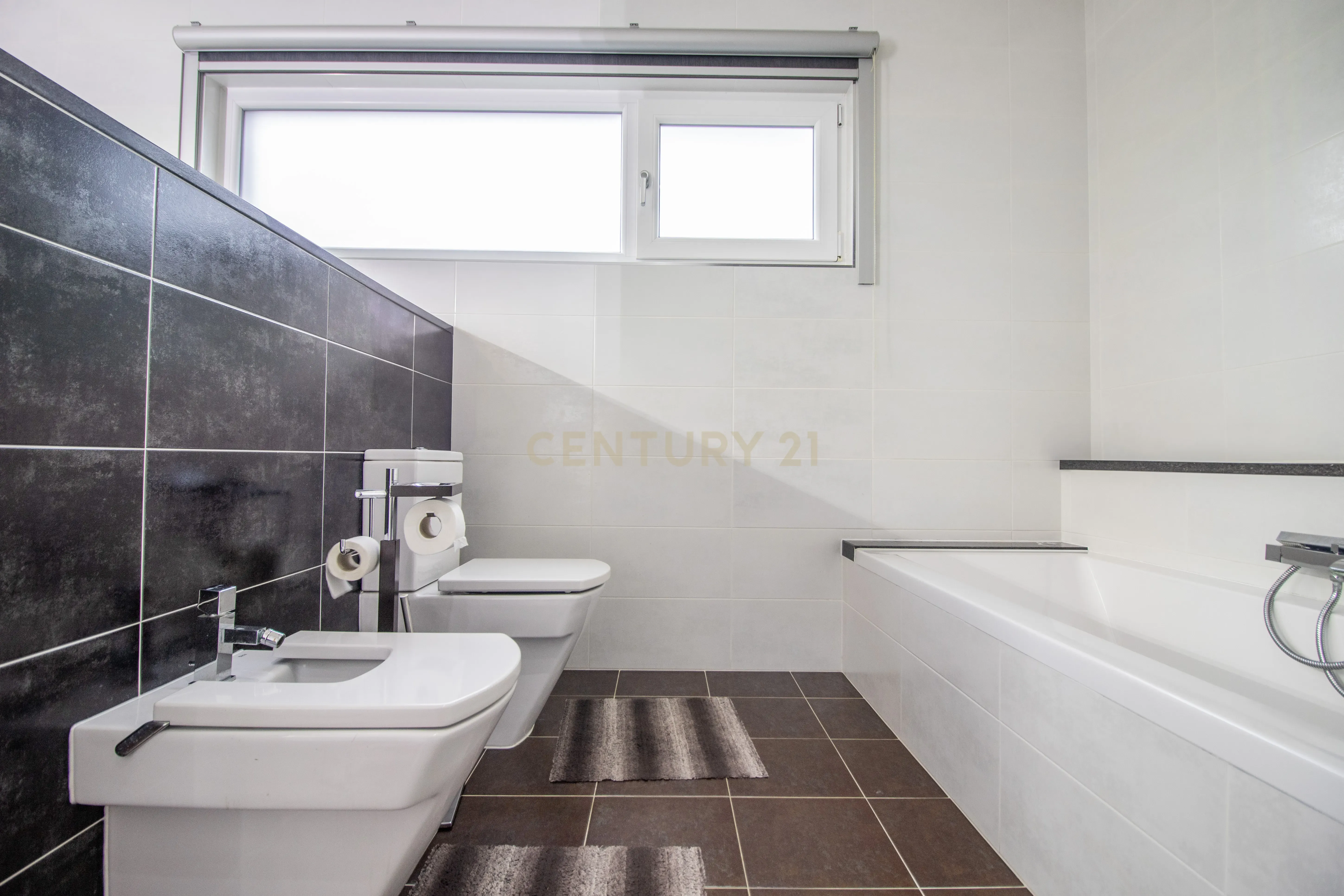 Moradia T4 de luxo - Carriço, Pombal - Image 38
