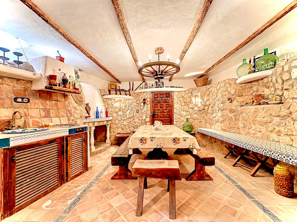 undefined - Image 54