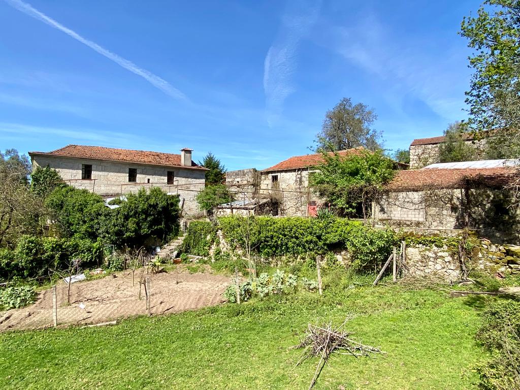 Quinta em Sobradelo da Goma, Povoa de Lanhoso (Permuta) - Image 43
