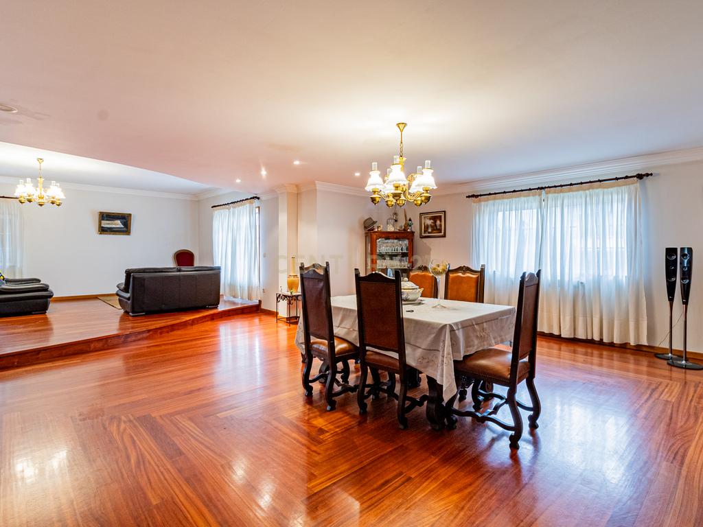 Casa Isolada Renovada em Braga com Acessibilidade e Conforto - Image 33