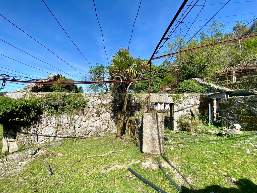 Quinta em Sobradelo da Goma, Povoa de Lanhoso (Permuta) - Image 60