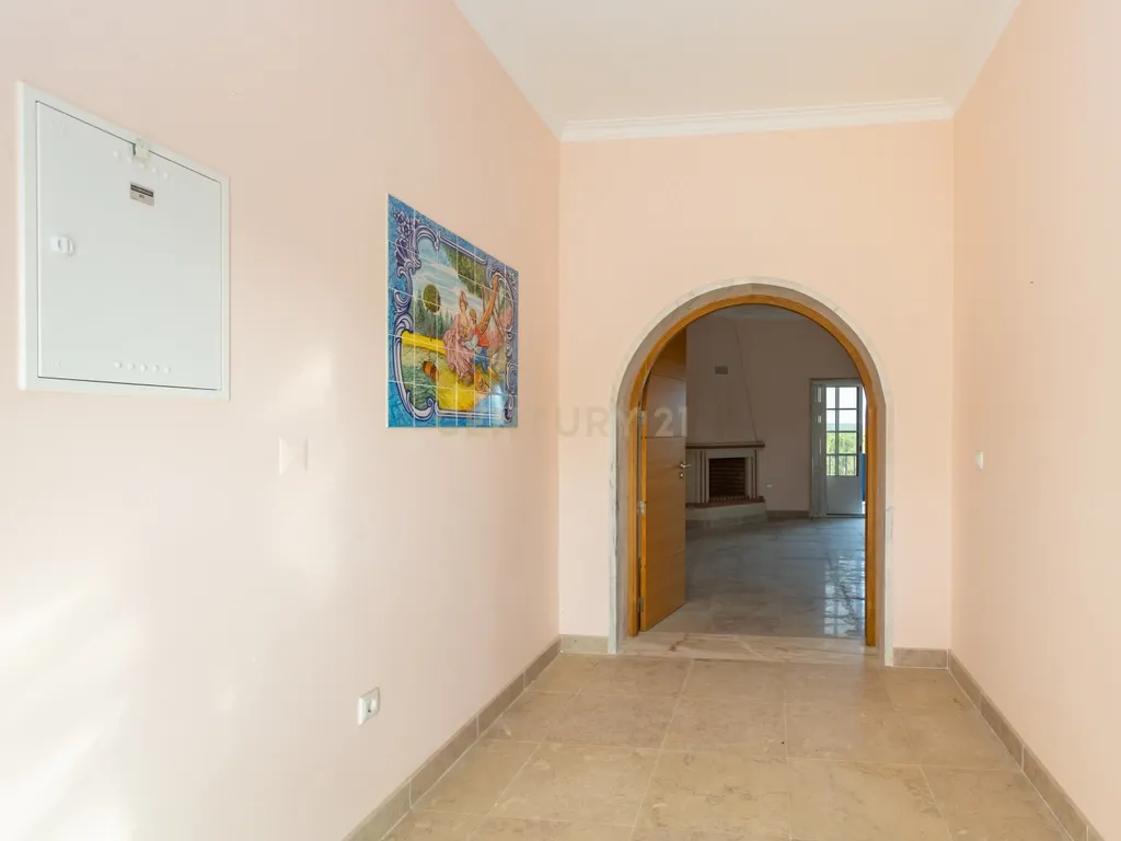 Moradia T4 em Herdade de 9,5 ha - Image 9