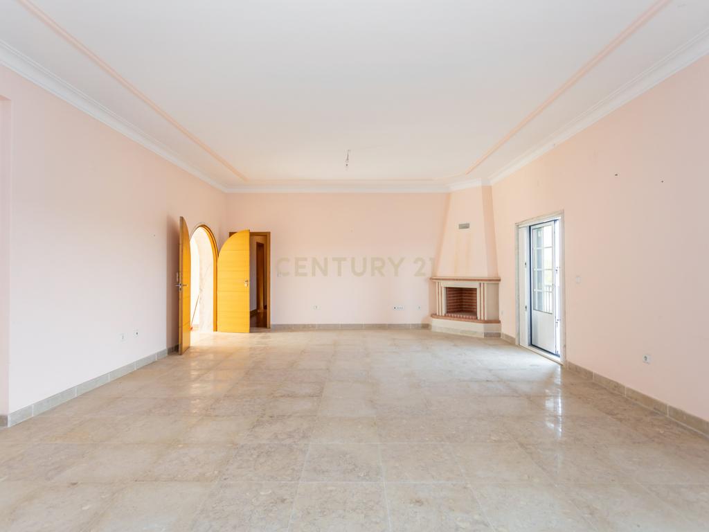 Moradia T4 em Herdade de 9,5 ha - Image 12