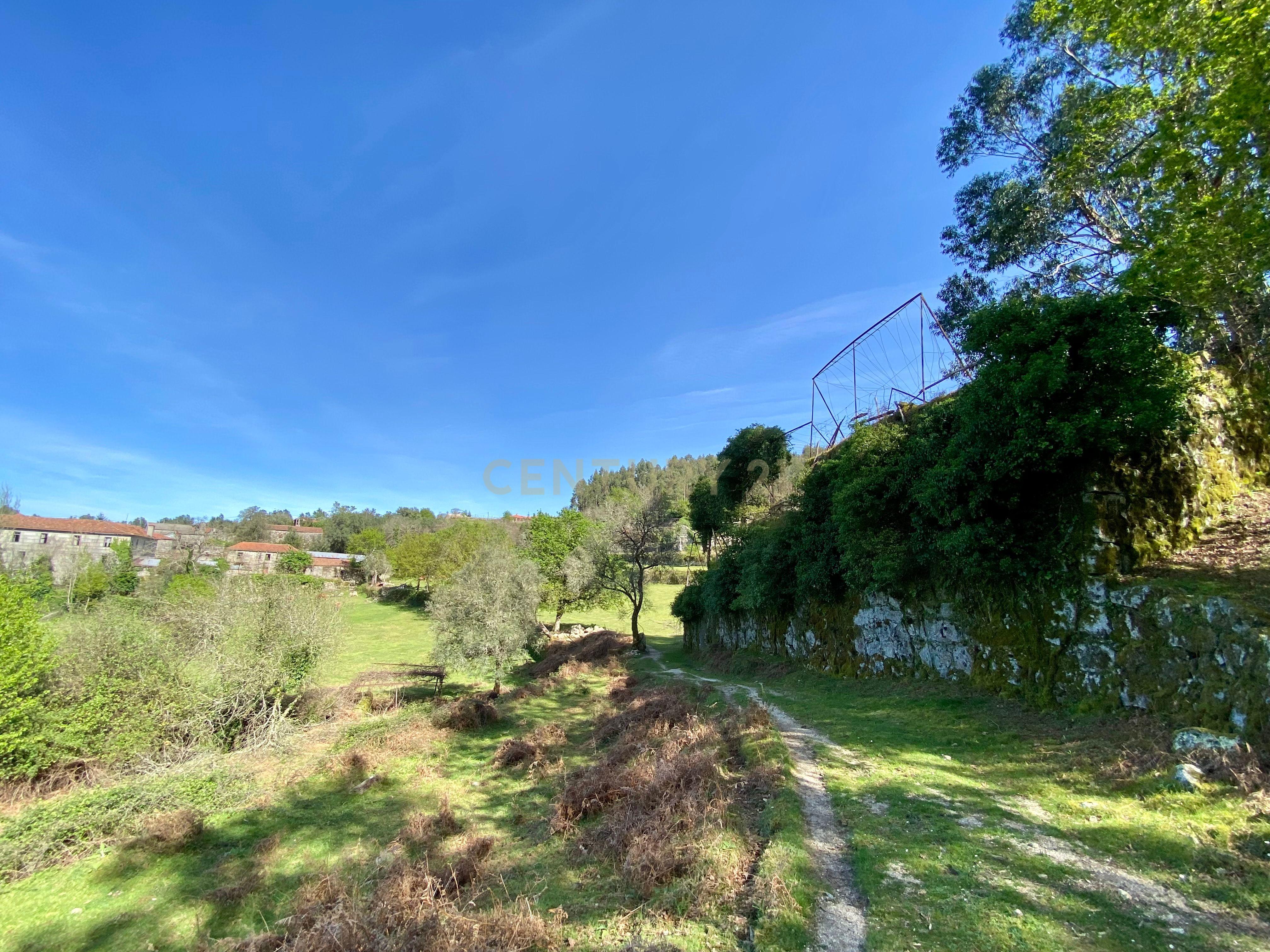 Quinta em Sobradelo da Goma, Povoa de Lanhoso (Permuta) - Image 74