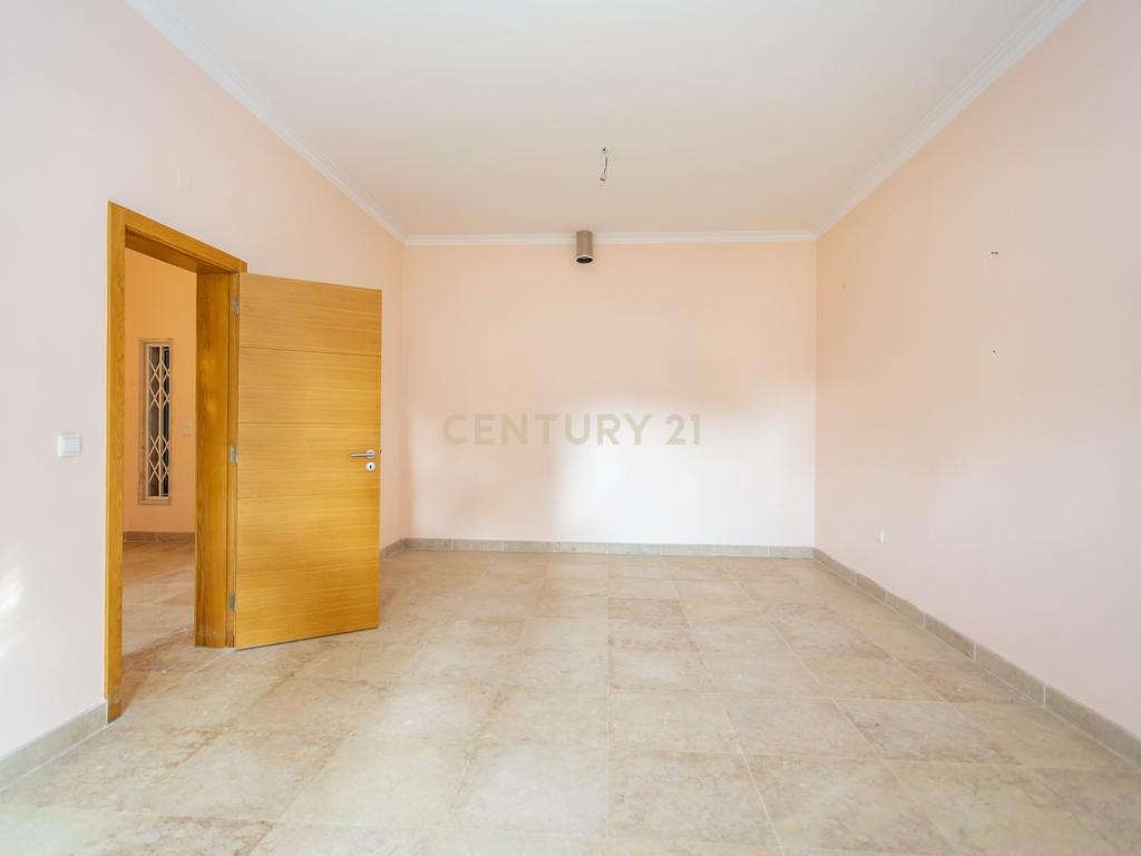 Moradia T4 em Herdade de 9,5 ha - Image 29
