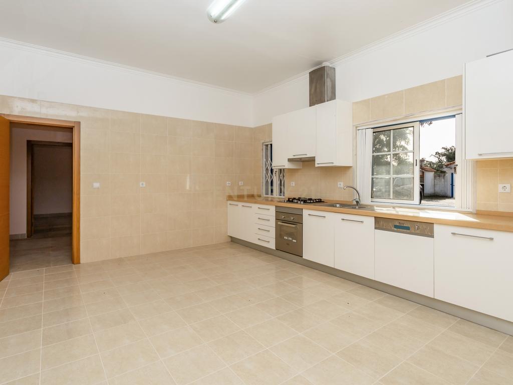 Moradia T4 em Herdade de 9,5 ha - Image 15
