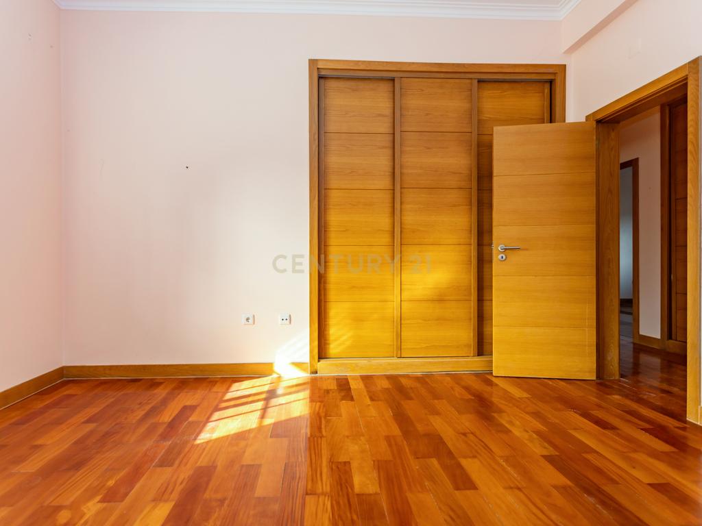 Moradia T4 em Herdade de 9,5 ha - Image 40