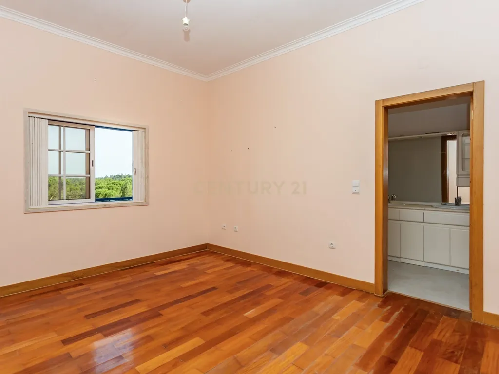 Moradia T4 em Herdade de 9,5 ha - Image 42