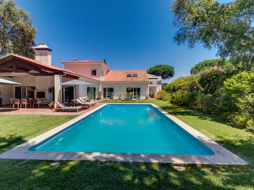Quinta do Peru Golf & Country Club - Image 1