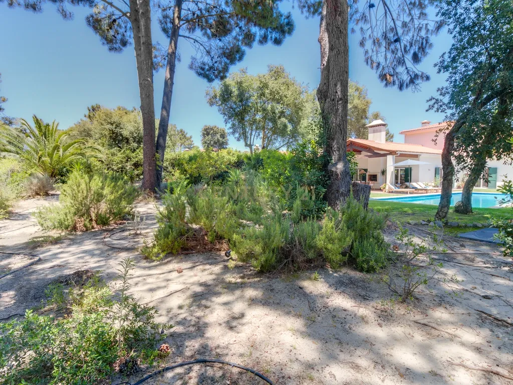 Quinta do Peru Golf & Country Club - Image 8