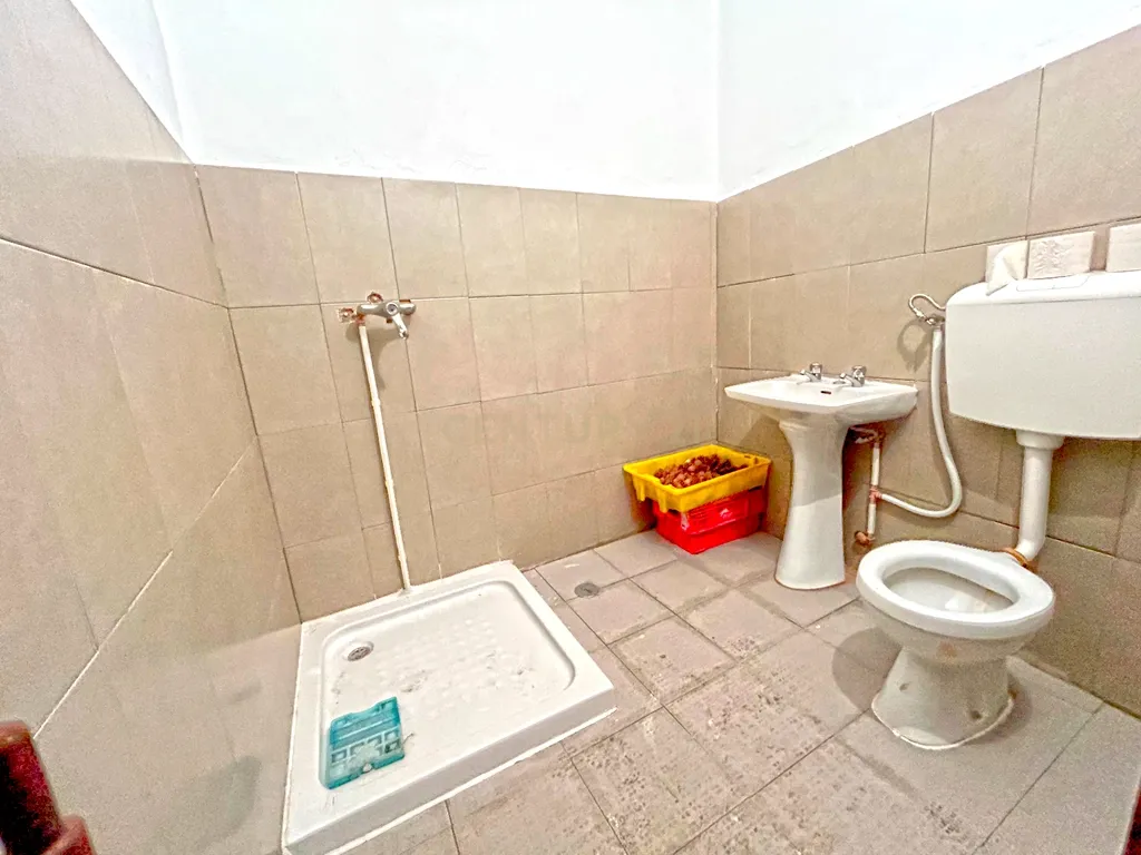 Oficina e Armazém para venda - Image 17