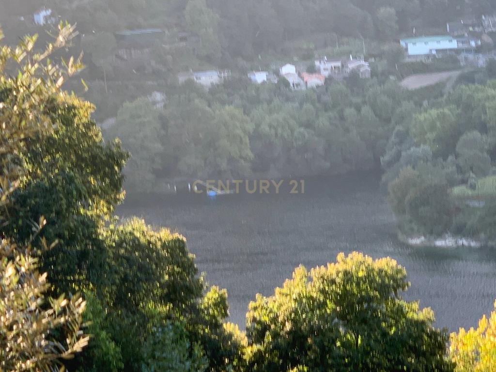 Terreno com 2.240m2 ² com vista deslumbrantes para o rio no Gerês - Image 17