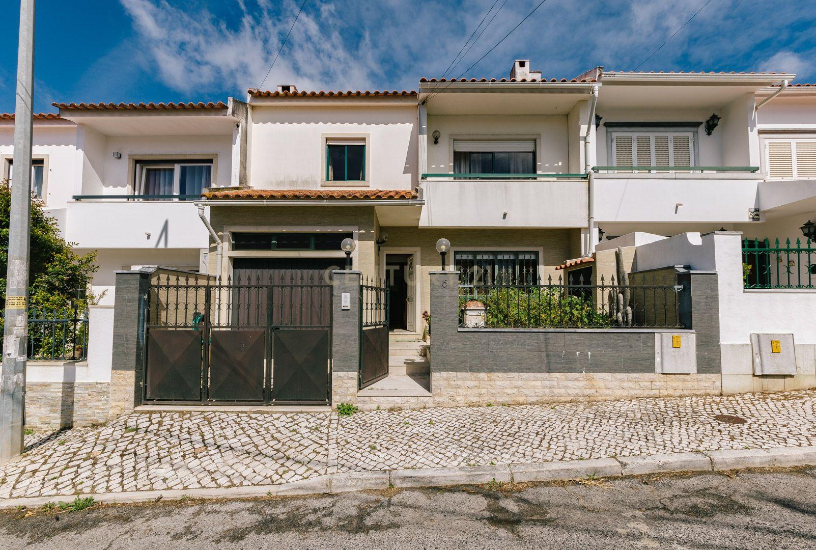 Moradia Sintra (Rio de Mouro/Varge Mondar) - Image 1