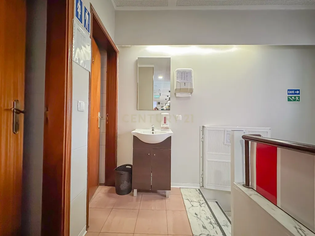 Espaço comercial à venda (Café totalmente equipado) - Image 14