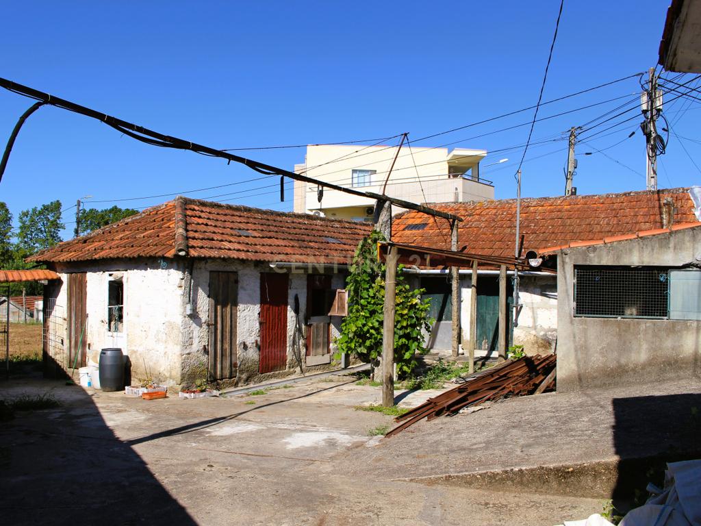 Quinta para restauro em Penafiel - Image 43