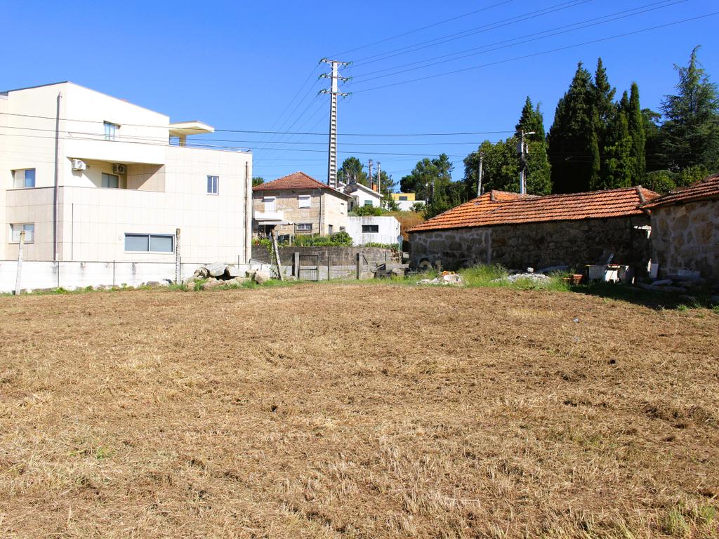Quinta para restauro em Penafiel - Image 47
