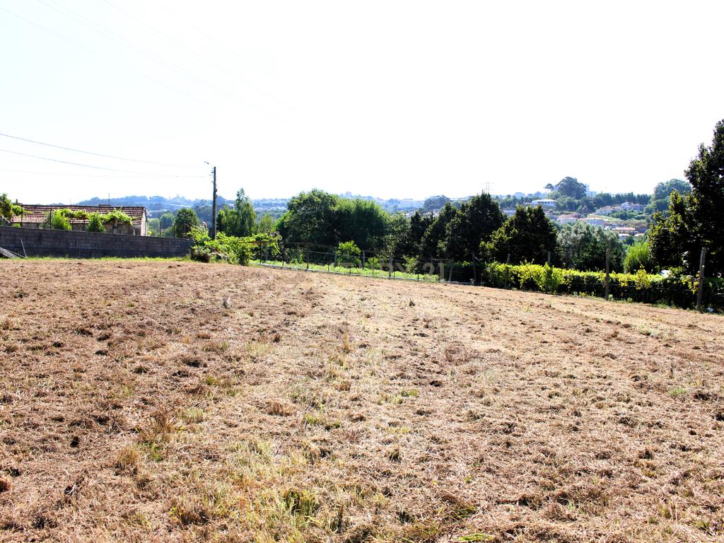 Quinta para restauro em Penafiel - Image 17