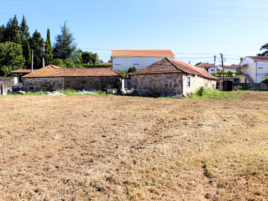 Quinta para restauro em Penafiel - Image 18