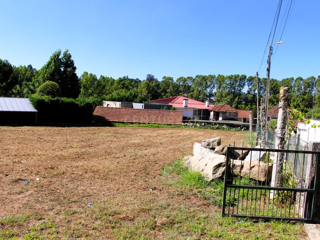 Quinta para restauro em Penafiel - Image 32