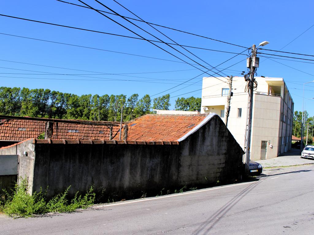 Quinta para restauro em Penafiel - Image 31