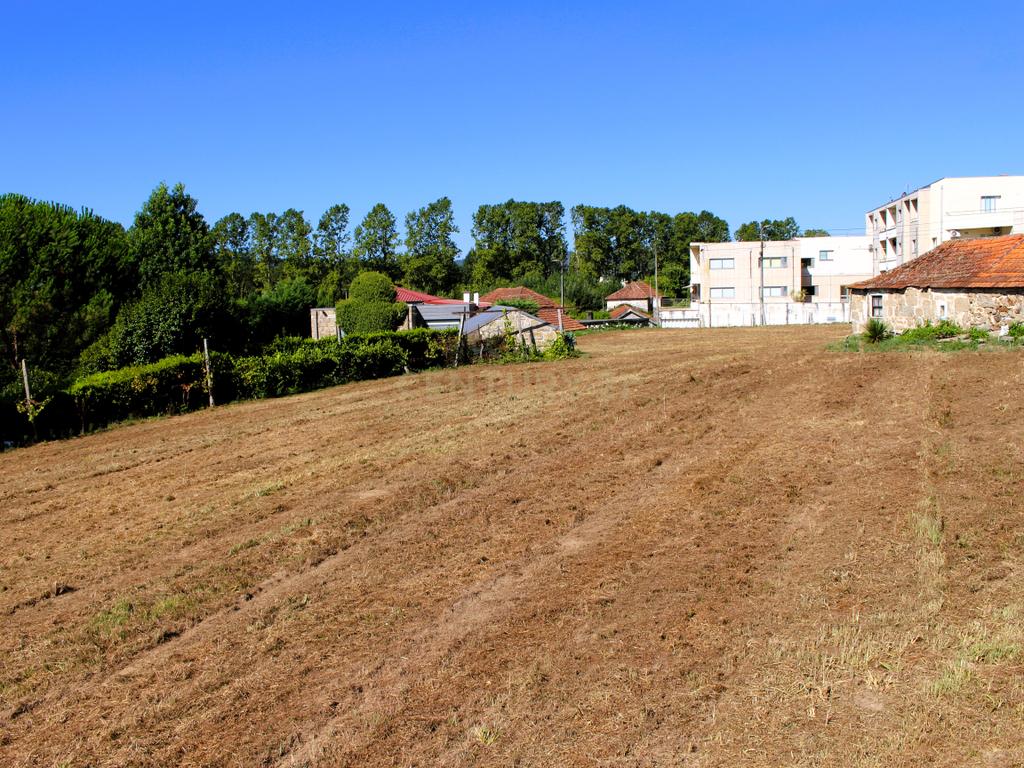 Quinta para restauro em Penafiel - Image 37