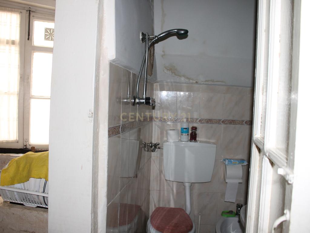 Apartamento T1 no Coração de Alfama – Lisboa - Image 11