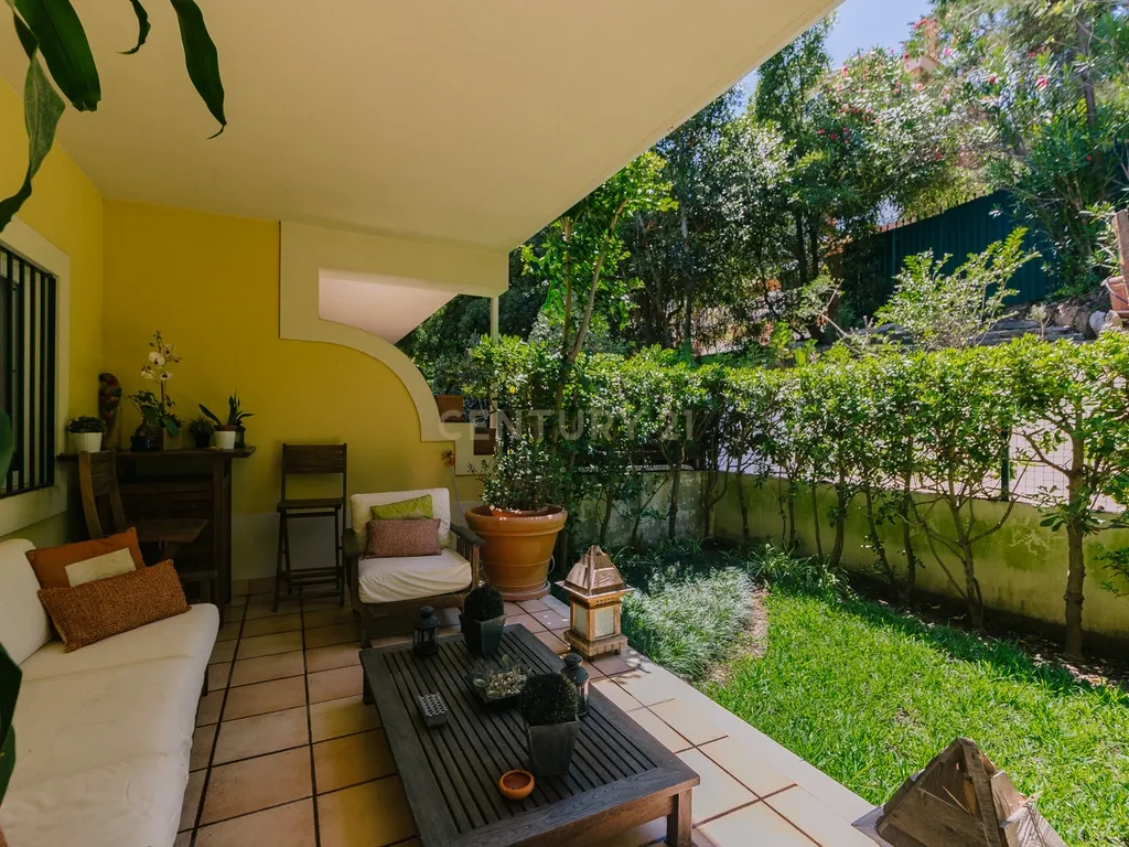 Moradia T2+1 com Piscina, Jardim e Elevador privativo - Image 7