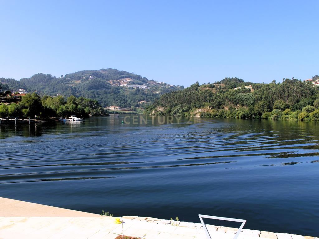 Quinta com casa com margem de rio Douro junto à Praia de Bitetos  - Image 106