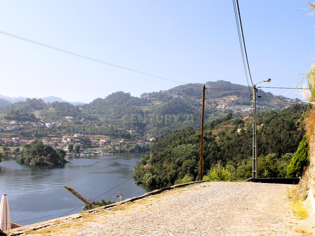 Quinta com casa com margem de rio Douro junto à Praia de Bitetos  - Image 65
