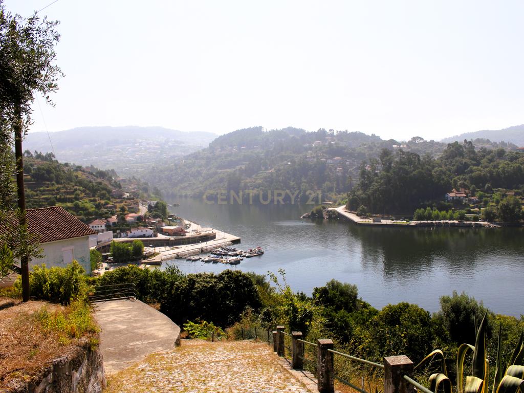 Quinta com casa com margem de rio Douro junto à Praia de Bitetos  - Image 60