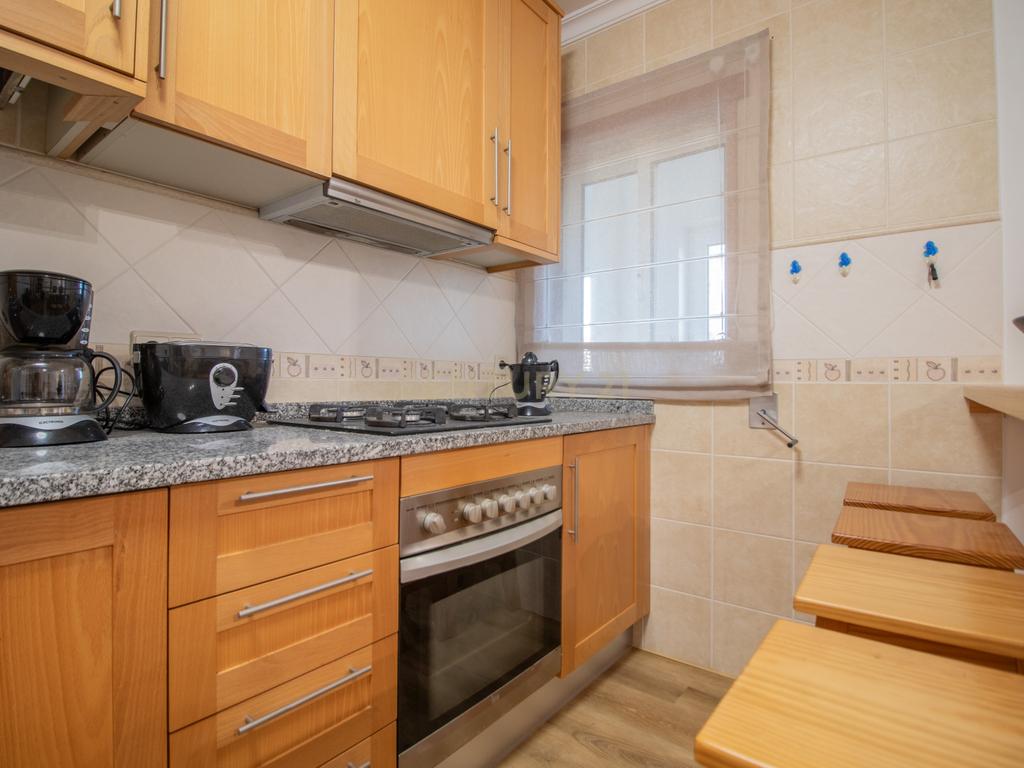 Apartamento T2 + T1 renovado perto das escolas na Tocha. - Image 39