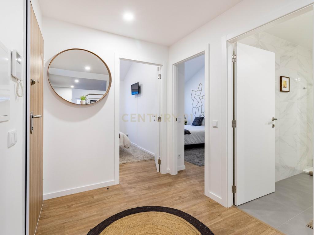 Apartamento T4 duplex || Centro Histórico de Leiria - Image 18